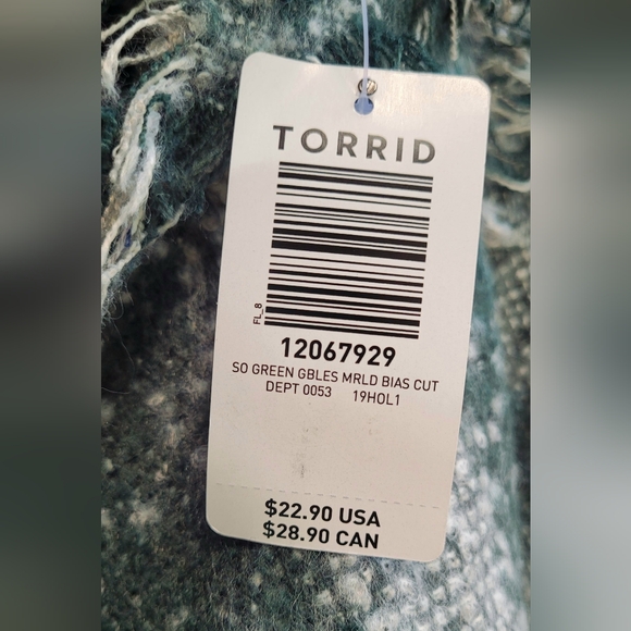 NWT | Torrid Green & White Marled Scarf - Picture 6 of 7